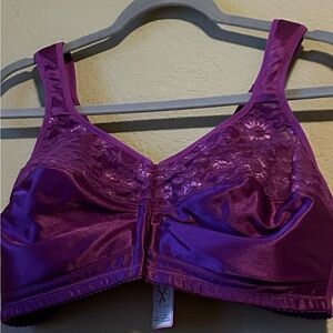 Comfortchoice women’s purple 44d, bra, easy enhancer bra collection
